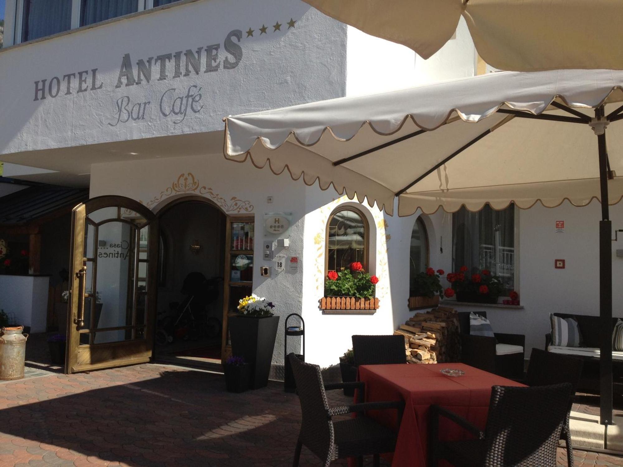 Hotel Antines La Villa  Extérieur photo